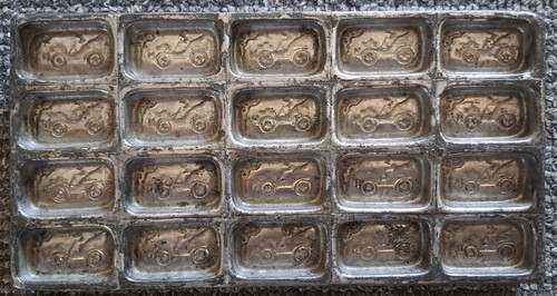 Chocolate mold plate vintage - plate,